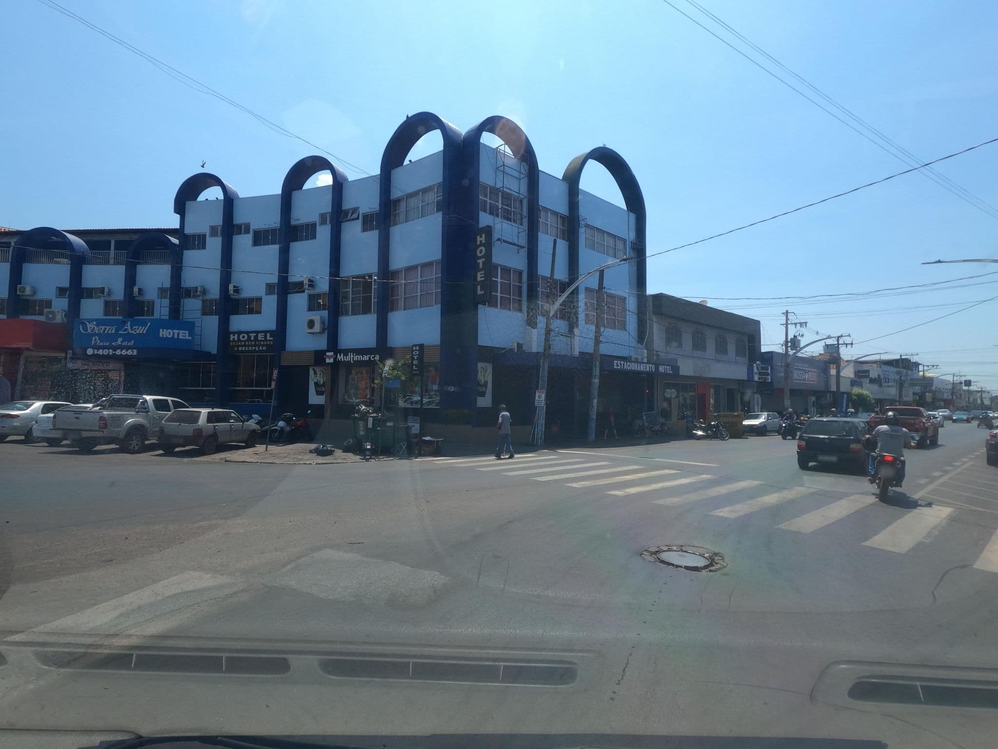 Street view near Serra Azul Plaza Hotel, Barra do Garças — © MuitoAlemdasFronteiras (CC BY-SA · Mapillary)