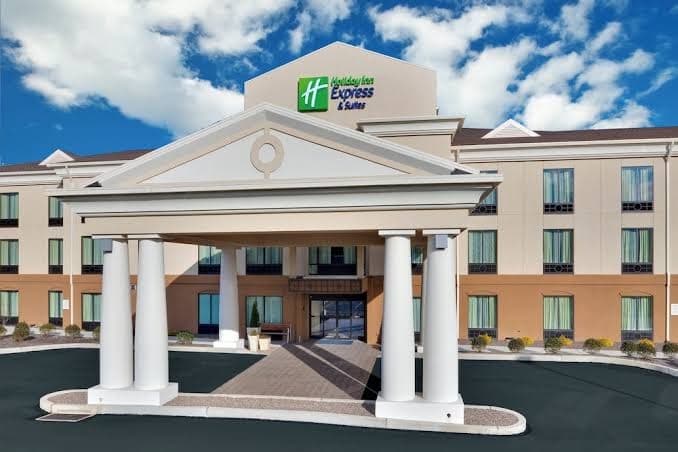 Holiday Inn Express & Suites Lebanon, Hotel in Lebanon South