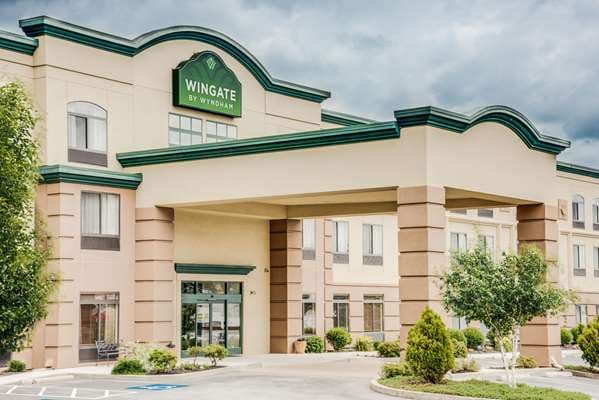 Wingate by Wyndham York, Hotel in North York