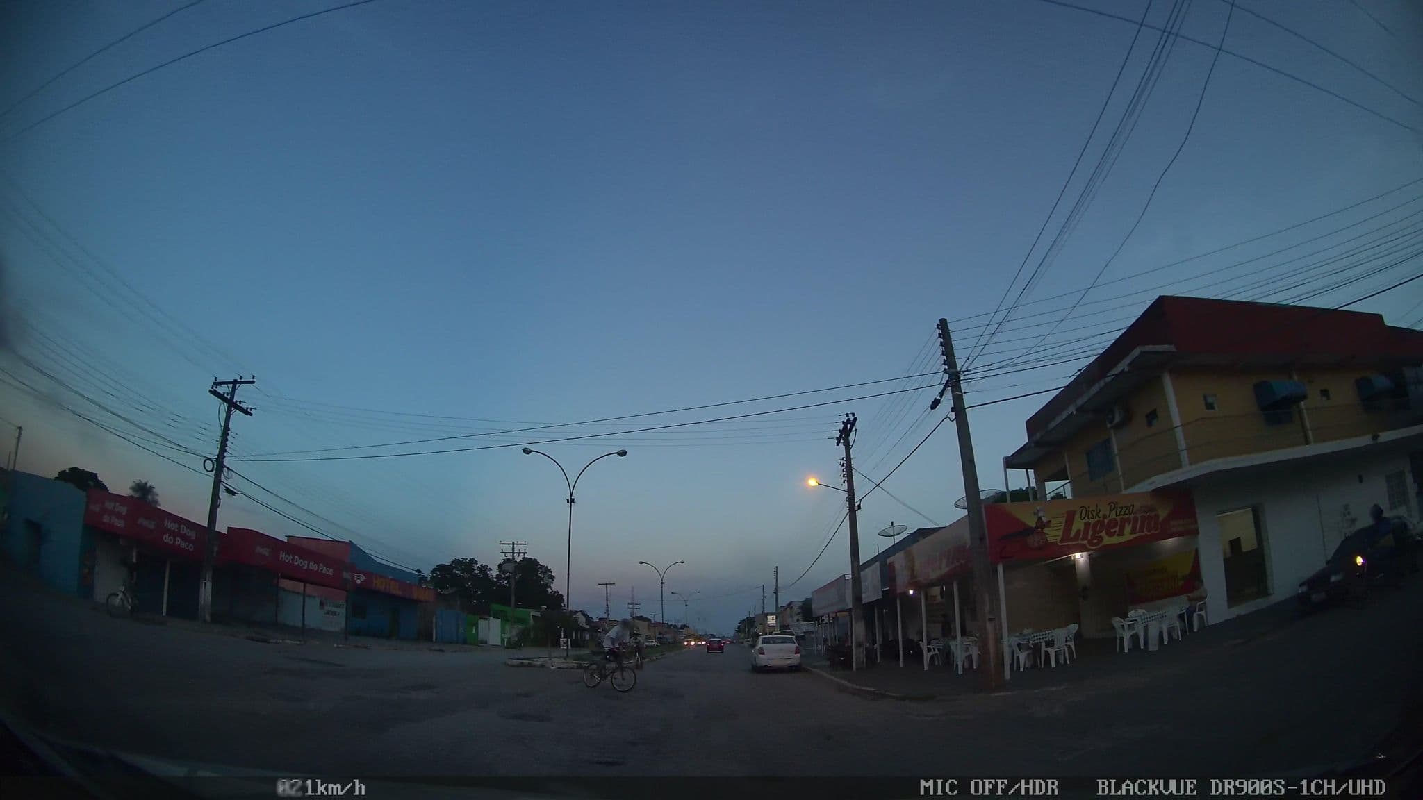 Street view near Hotel Kuawit, Aragarças — © kafri (CC BY-SA · Mapillary)
