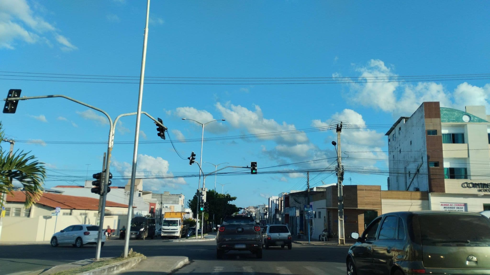 Street view near Hotel Continental, Itabaiana — © Kaart_Local (CC BY-SA · Mapillary)