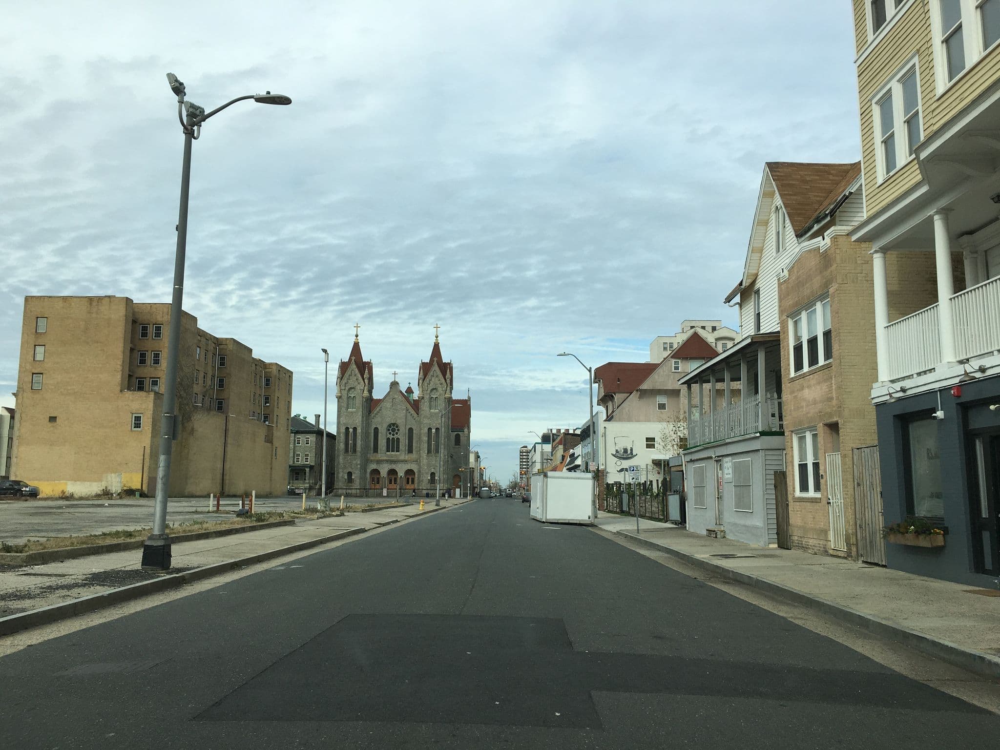 Street view near Memphis Belle Inn, Atlantic City — © racerx (CC BY-SA · Mapillary)