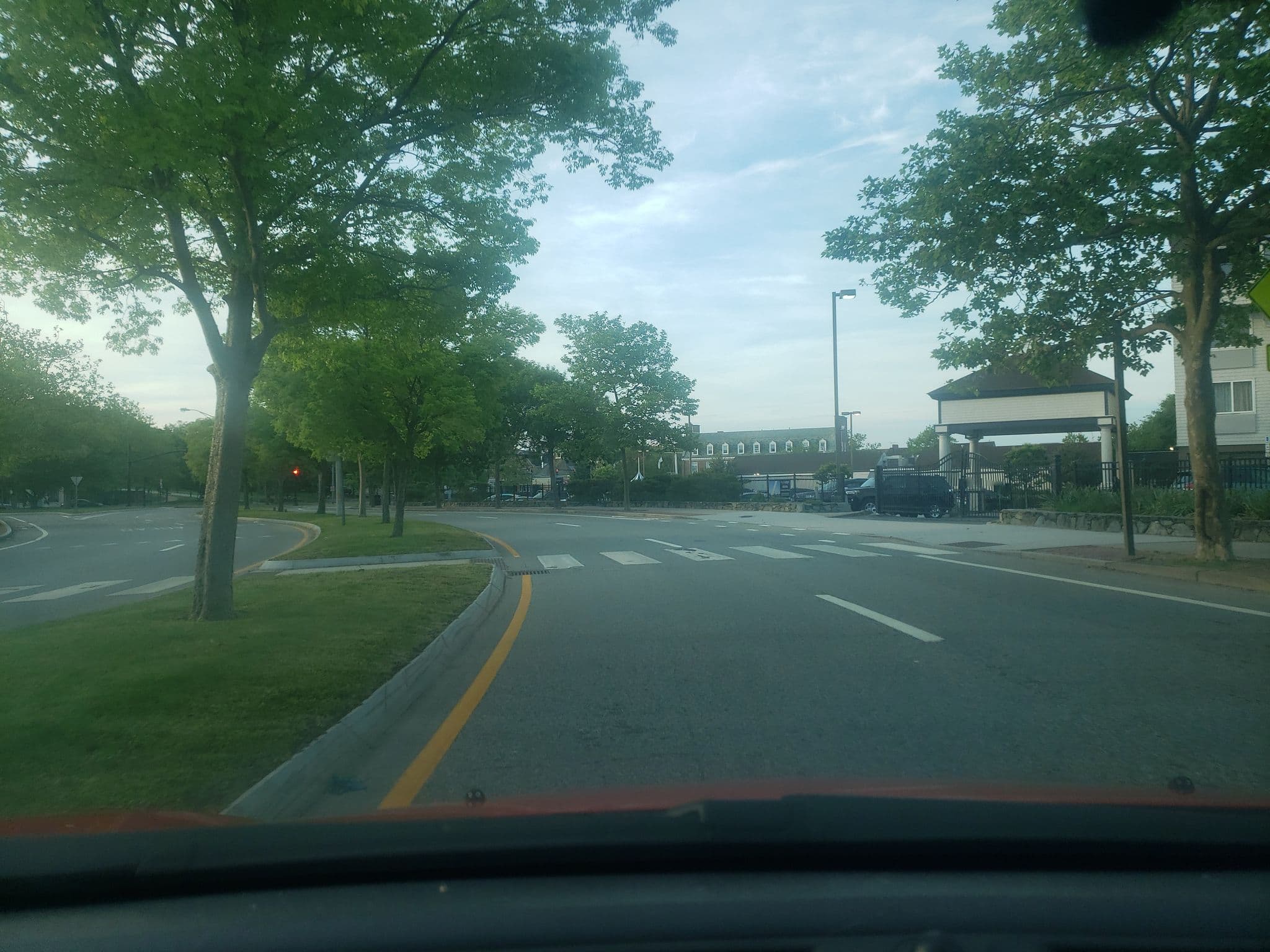 Street view near Newport Harbor Hotel & Marina, Newport — © zelonewolf (CC BY-SA · Mapillary)