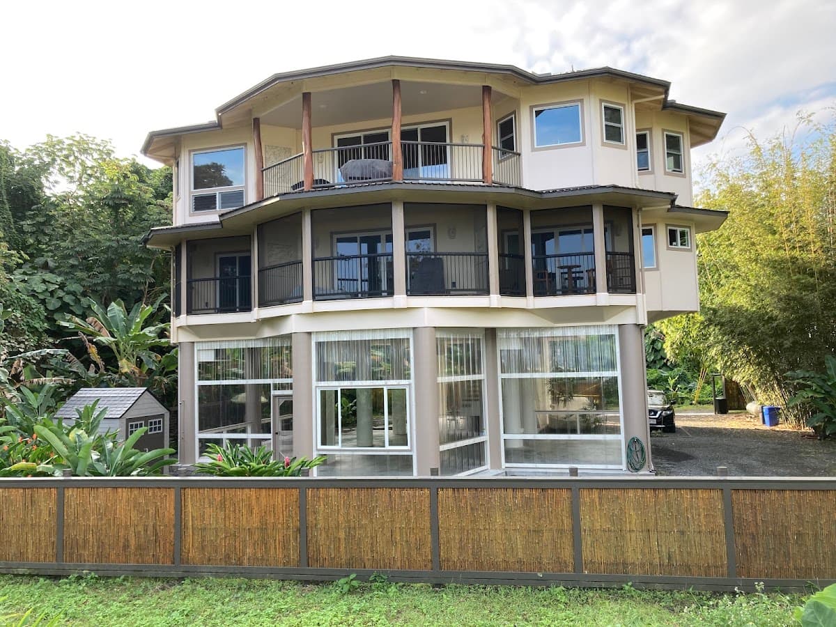 Hilo Beach House Inn, Hotel in Hilo