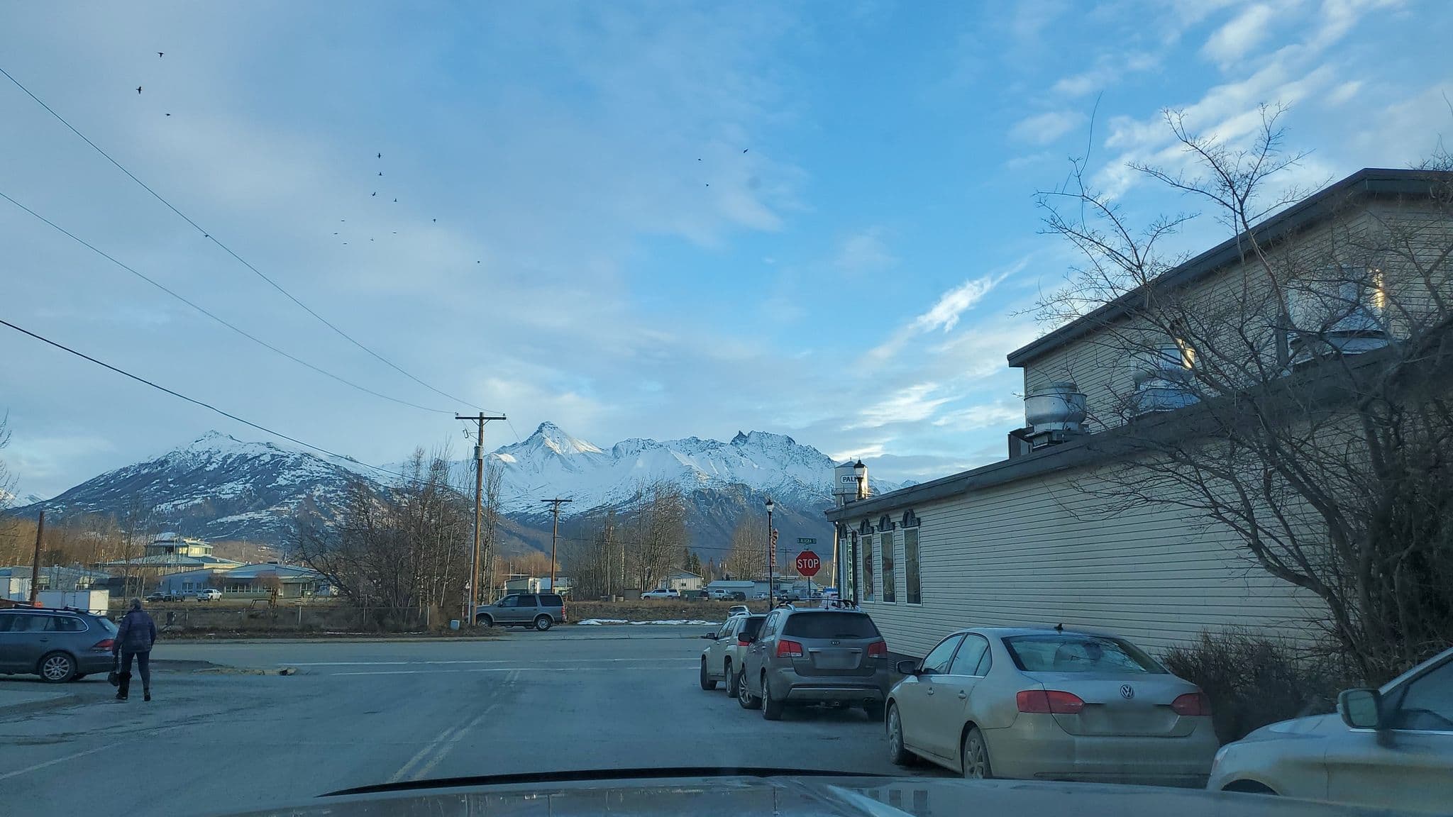 Street view near Valley Hotel, Farm Loop — © fearsomesaytr (CC BY-SA · Mapillary)