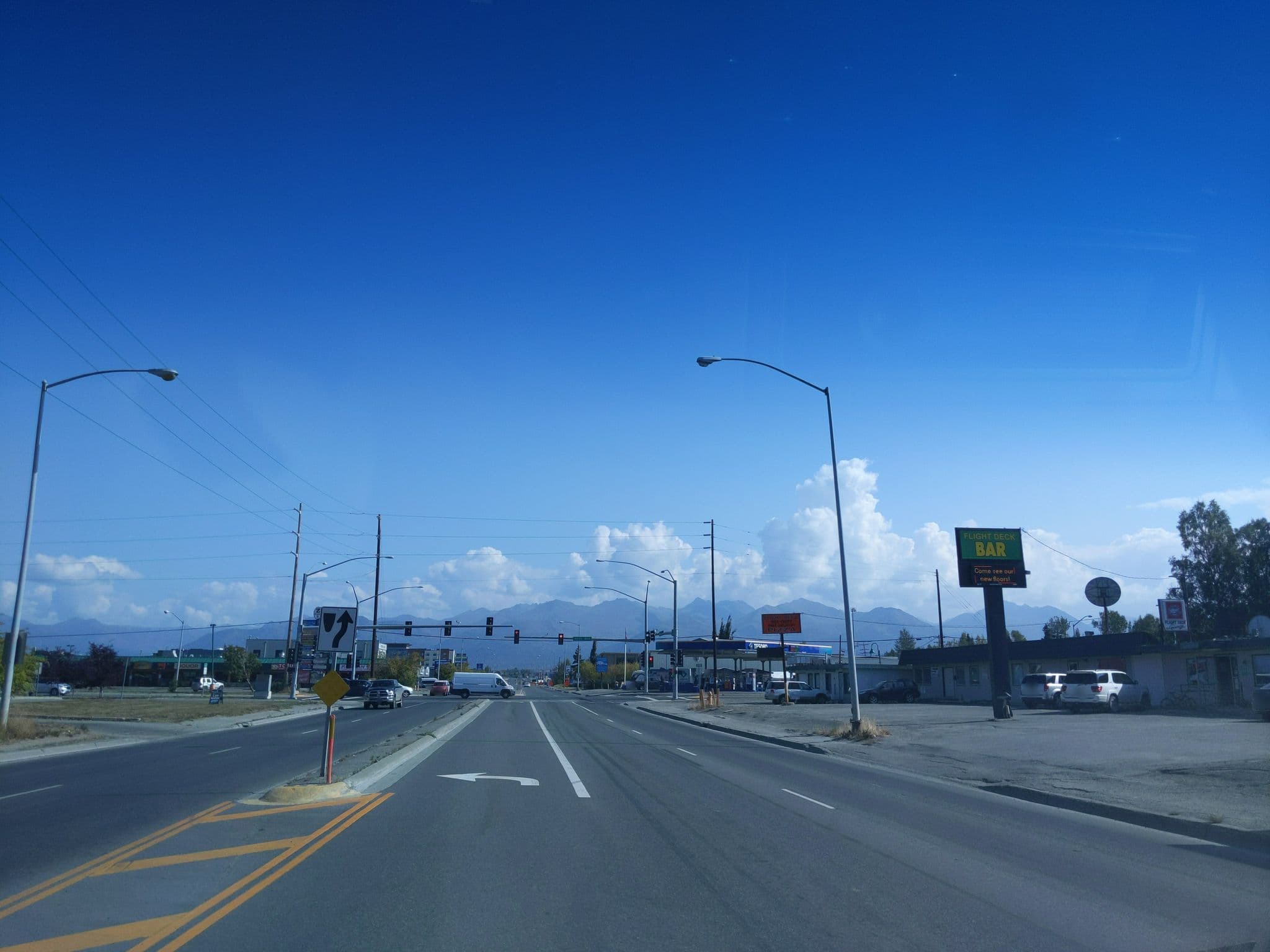 Street view near Arctic Inn Motel, Anchorage — © akmapper01 (CC BY-SA · Mapillary)