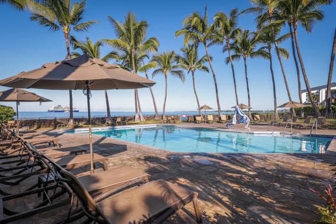 Royal Sea Cliff Resort by Outrigger, Hotel in Kailua-Kona