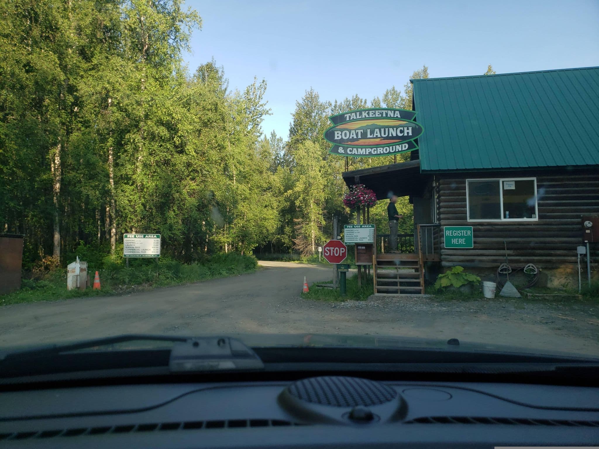 Street view near Talkeetna Boat Launch And Campground, Susitna North — © guyutetube (CC BY-SA · Mapillary)