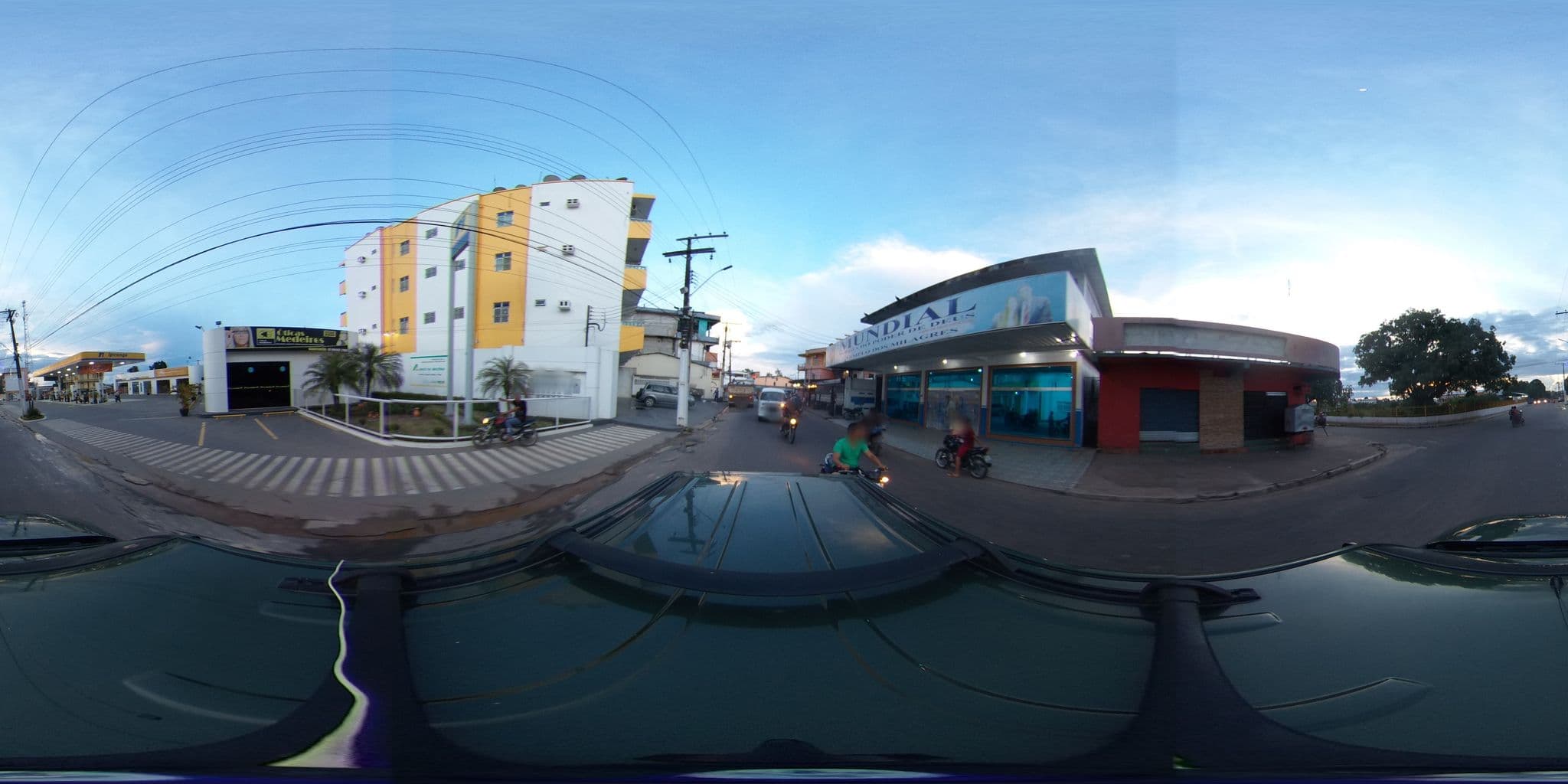 Street view near Hotel Tesouro Perdido, Coari — © amazonguia (CC BY-SA · Mapillary)