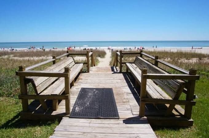 Roxanne Towers, Hotel in Myrtle Beach