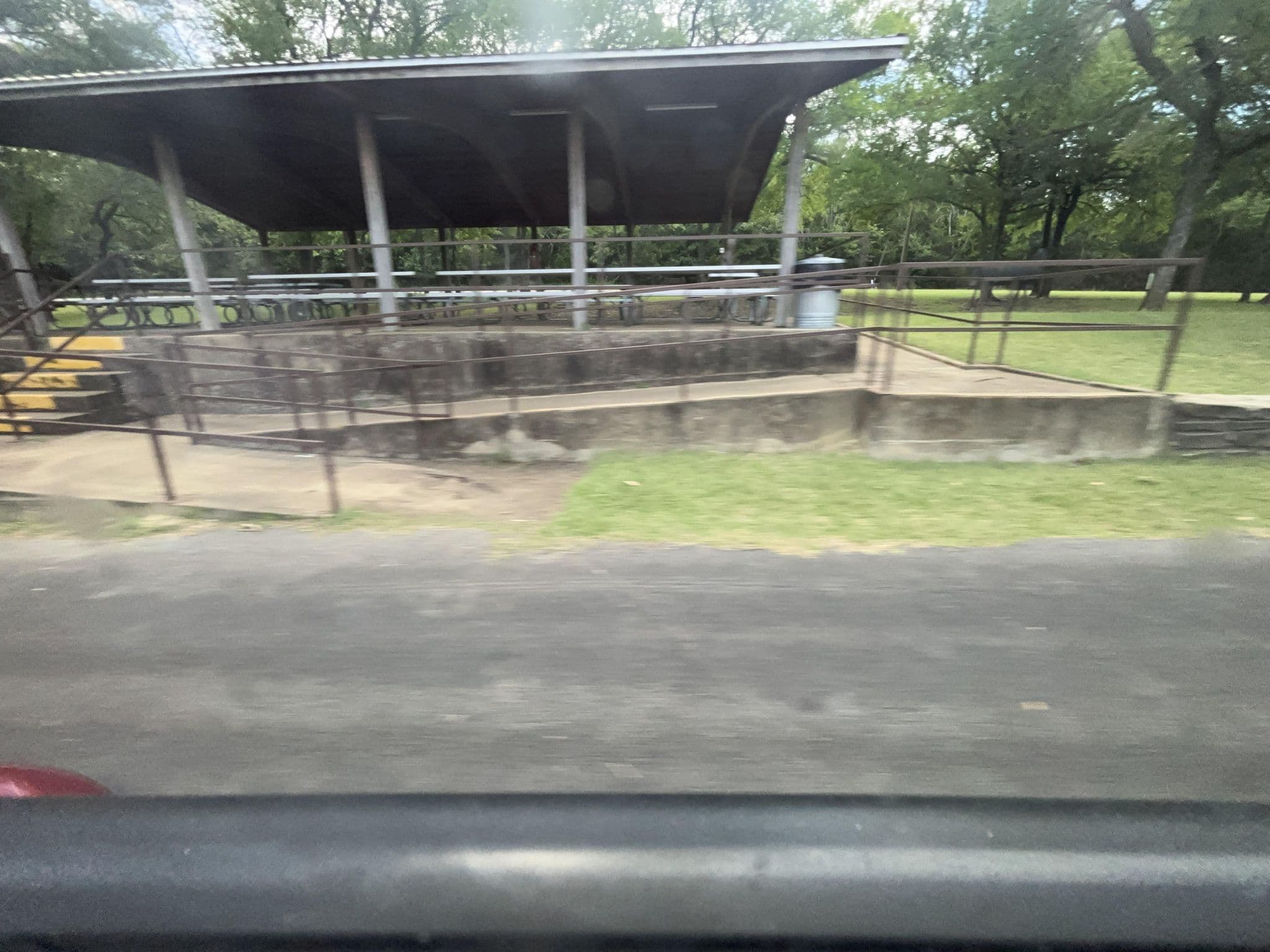 Street view near Cedar Hollow Group Trailer Area, Pottsboro — © CasonCWX (CC BY-SA · Mapillary)