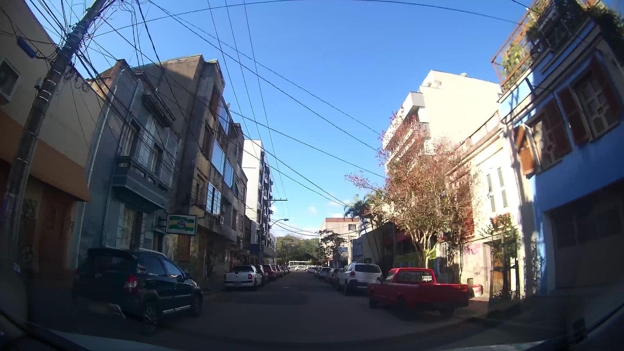 Street view near Pousada do Porto, Porto Alegre — © marciosampaio (CC BY-SA · Mapillary)