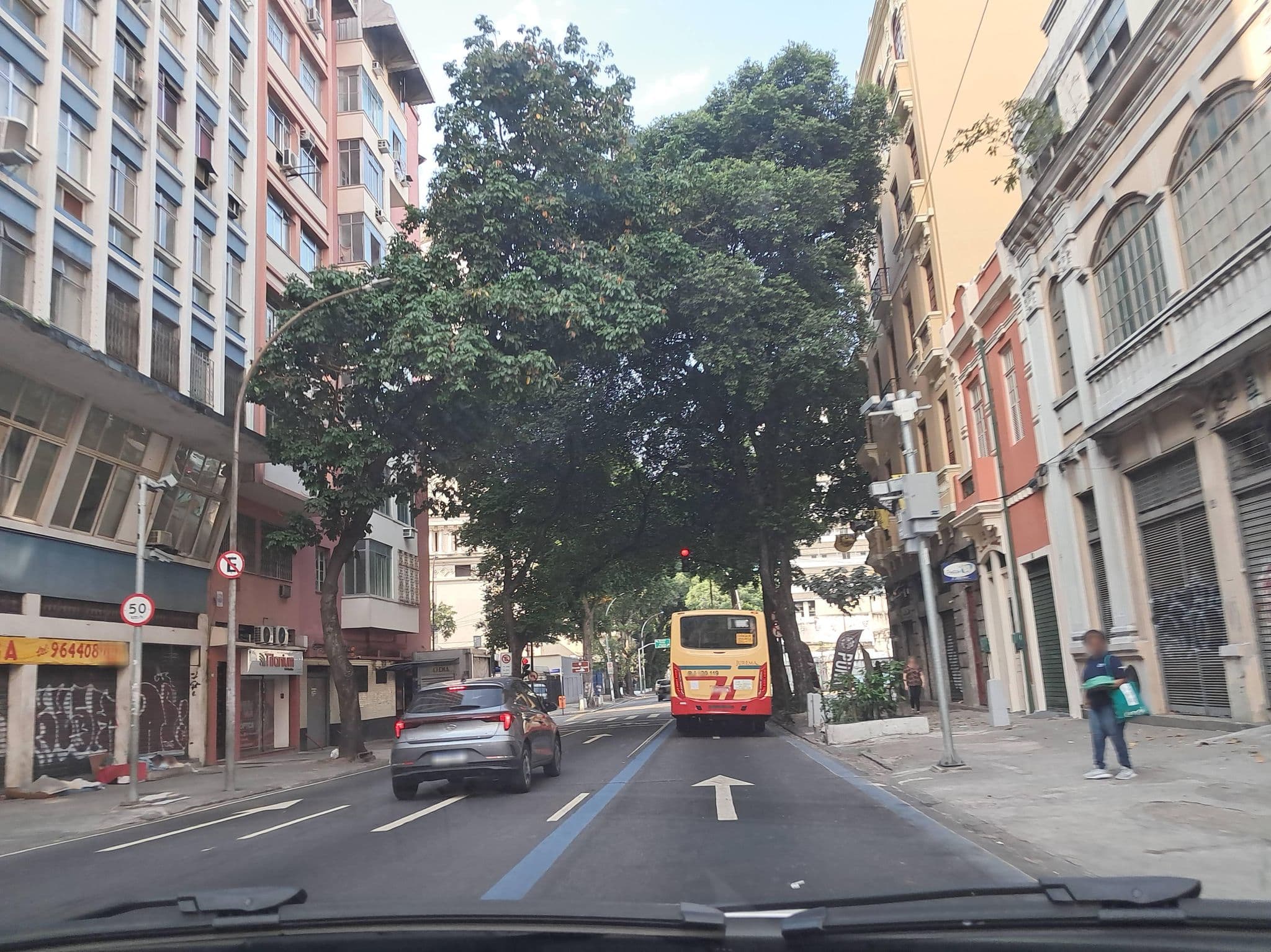 Street view near Arosa Rio Hotel, Santa Teresa — © Malu25 (CC BY-SA · Mapillary)