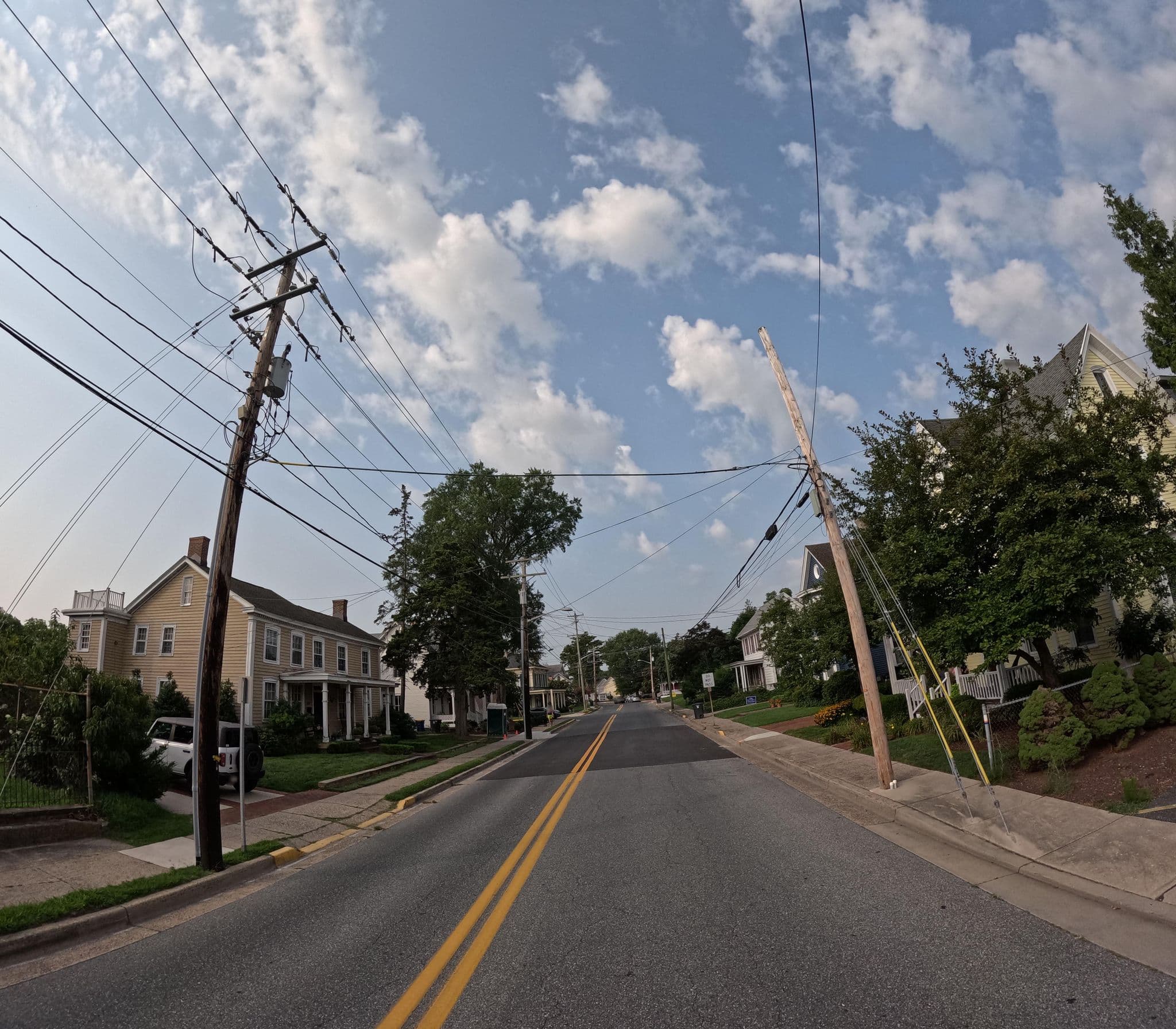 Street view near The King's Inn, Lewes — © roadgeek_md99 (CC BY-SA · Mapillary)