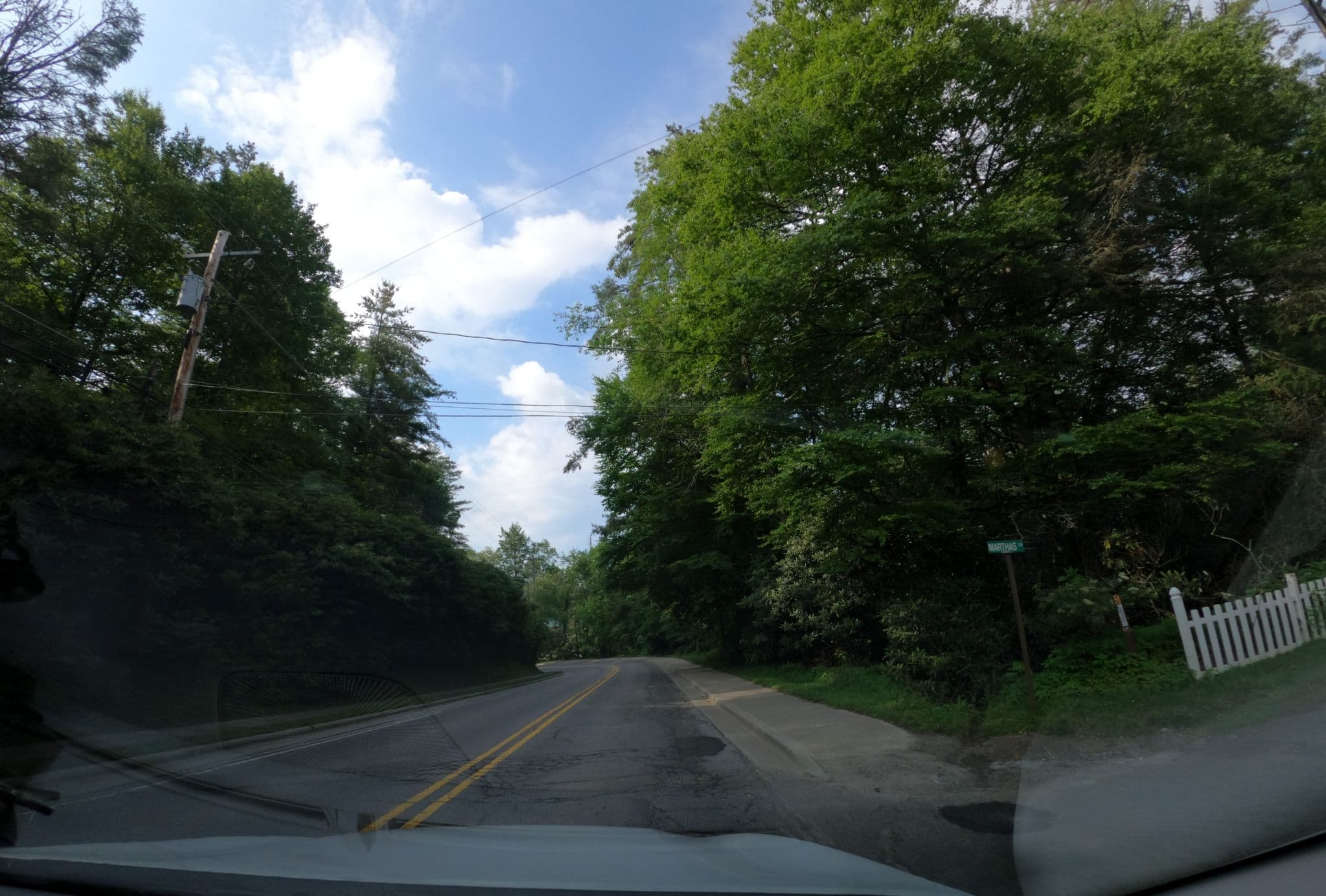 Street view near The Chandler Inn, Cullowhee — © atze02 (CC BY-SA · Mapillary)