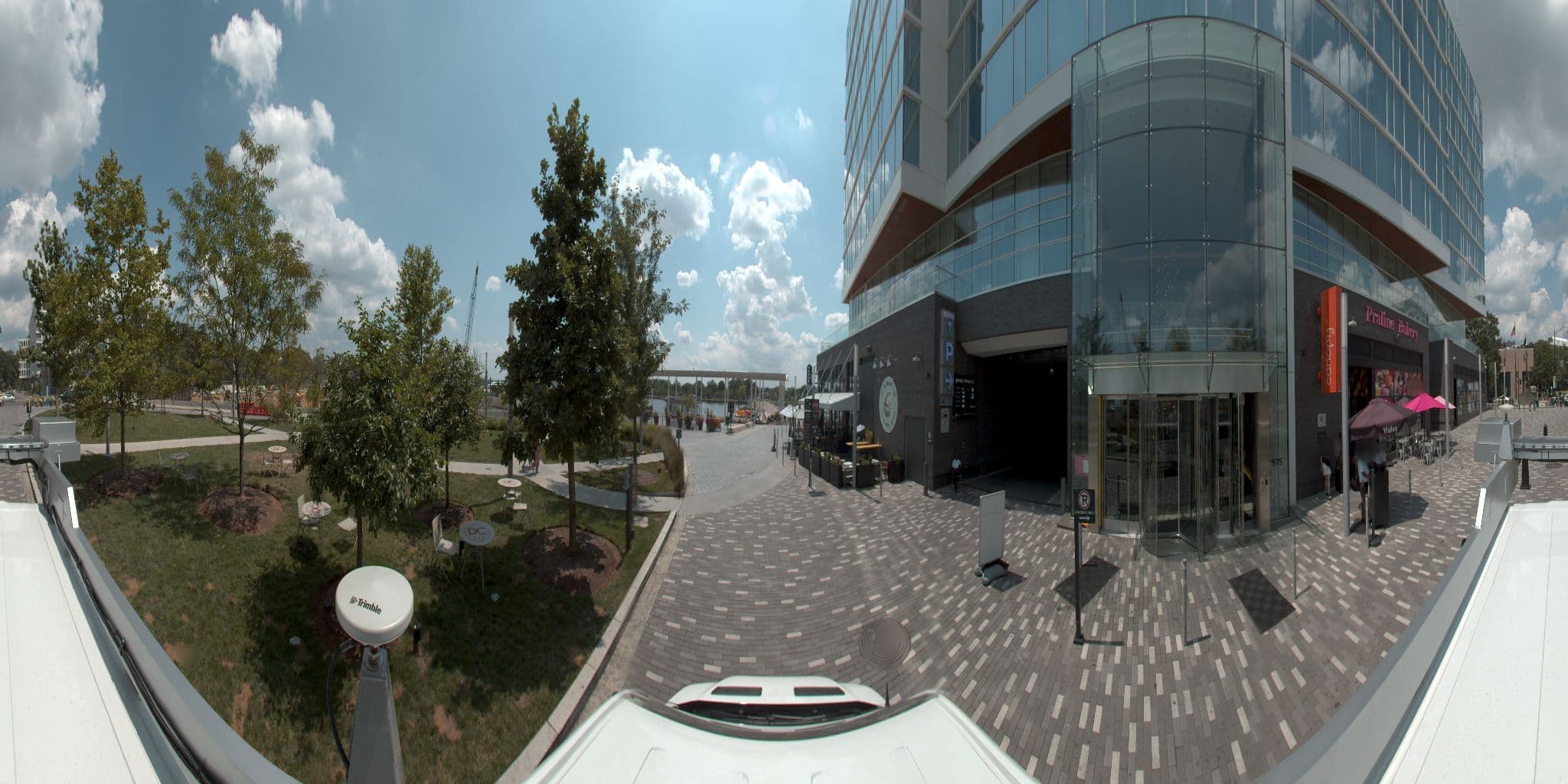 Street view near Canopy by Hilton, The Wharf — © nupano (CC BY-SA · Mapillary)