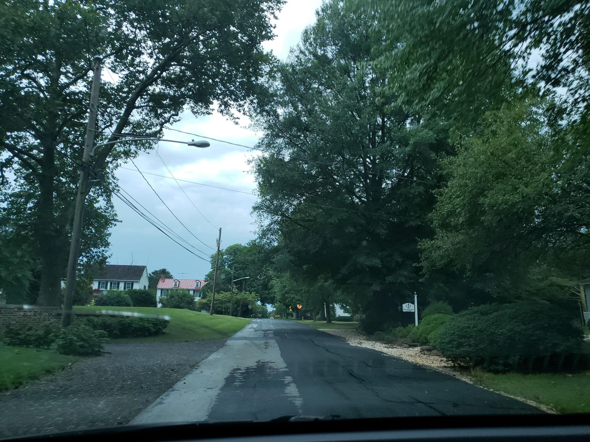 Street view near Miller-Dunham House Bed & Breakfast, Townsend — © guyutetube (CC BY-SA · Mapillary)