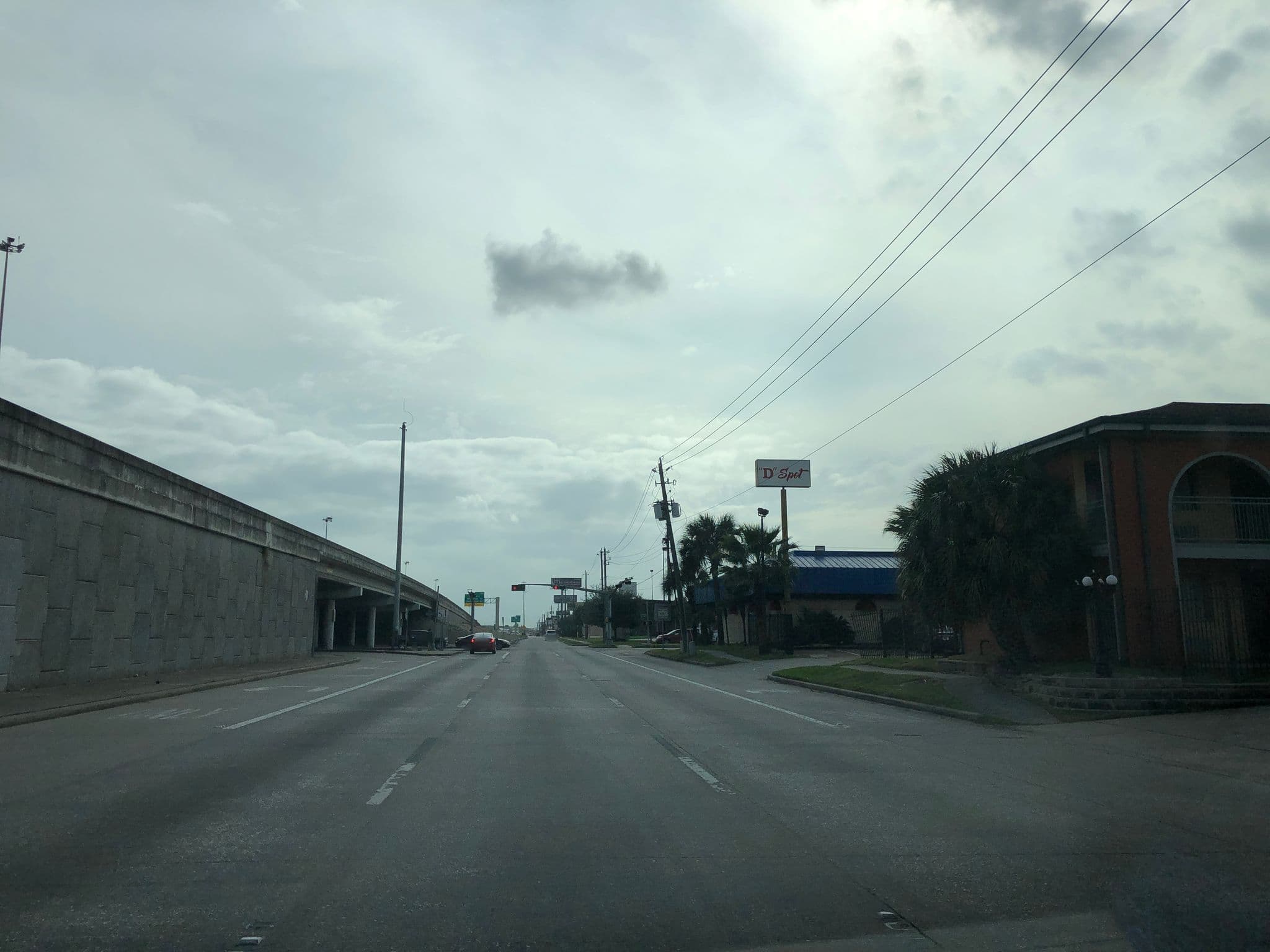 Street view near Express Inn, Aldine — © mphuyck (CC BY-SA · Mapillary)