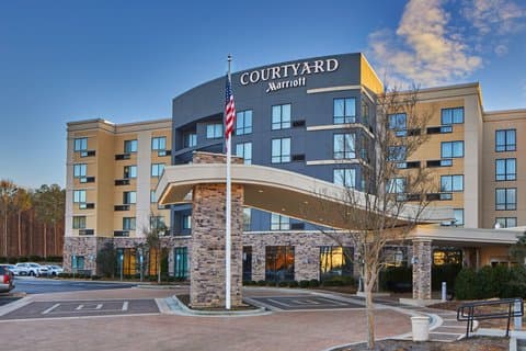 Courtyard Atlanta Lithia Springs, Hotel in Austell