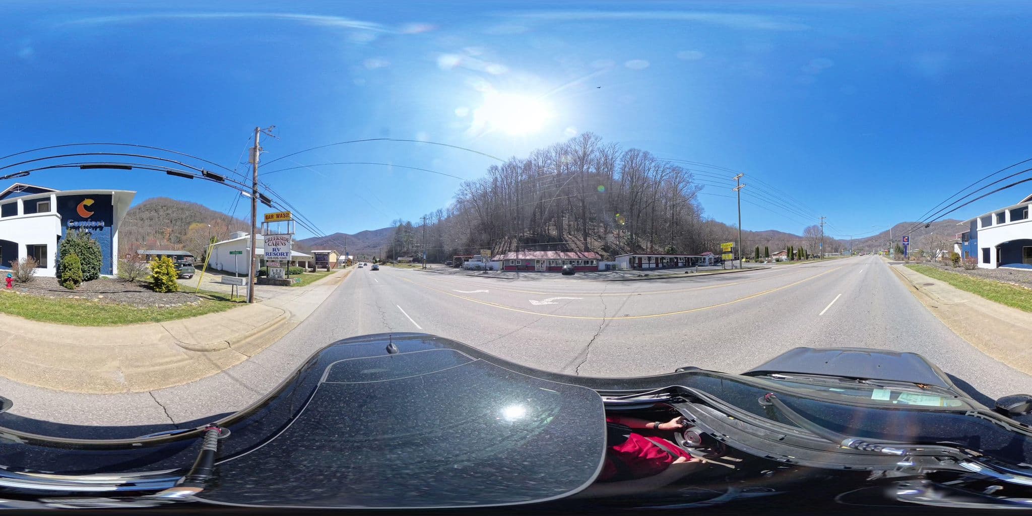 Street view near Comfort Inn, Maggie Valley — © SugarFreePro (CC BY-SA · Mapillary)
