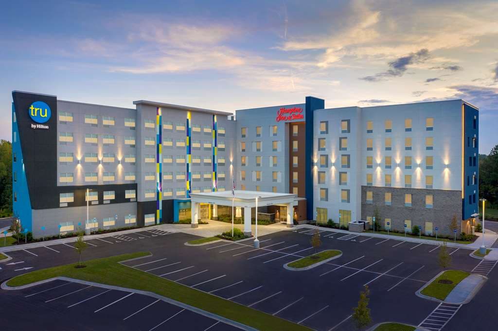 Tru Charlotte Airport Lake Pointe, Hotel in Charlotte