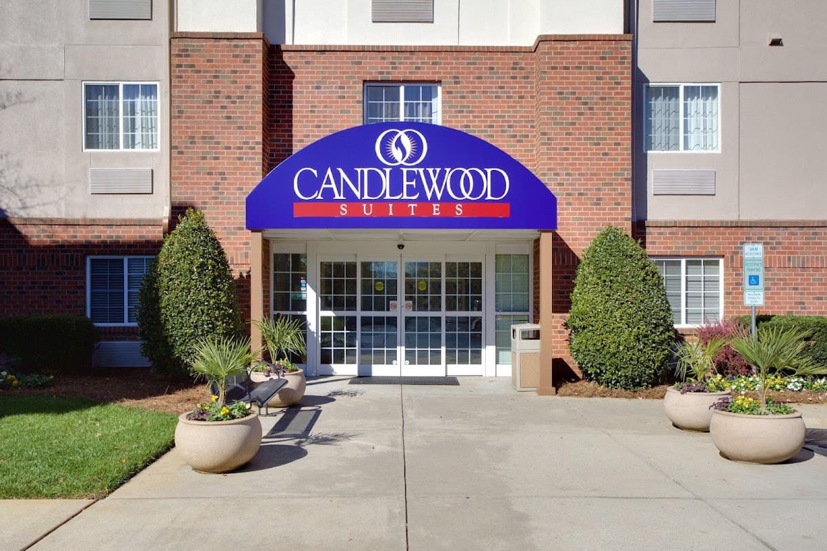 Candlewood Suites Raleigh Crabtree, Hotel in West Raleigh