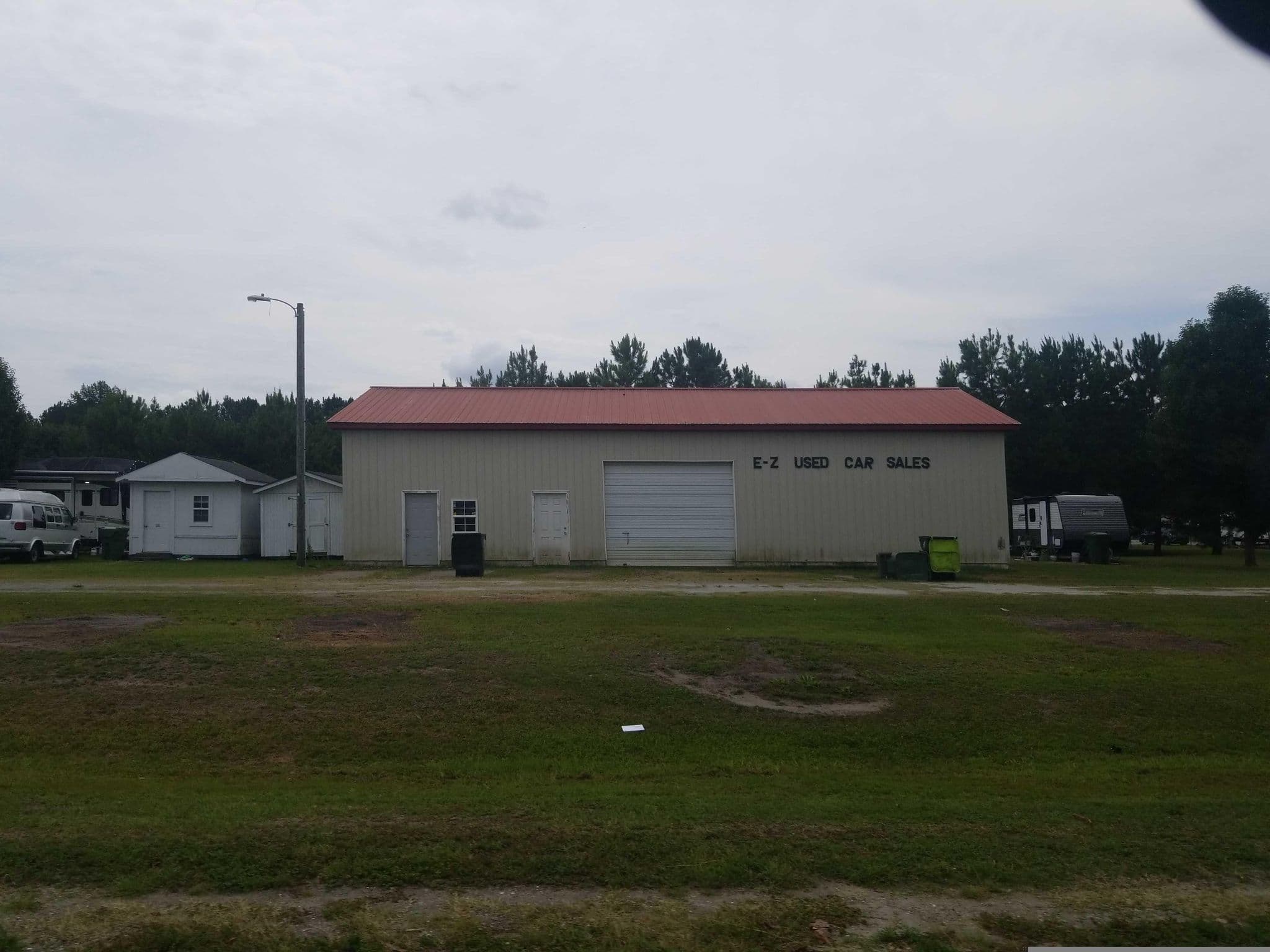 Street view near The Eagle's Nest Campground, River Road — © DrivingRoundTown (CC BY-SA · Mapillary)