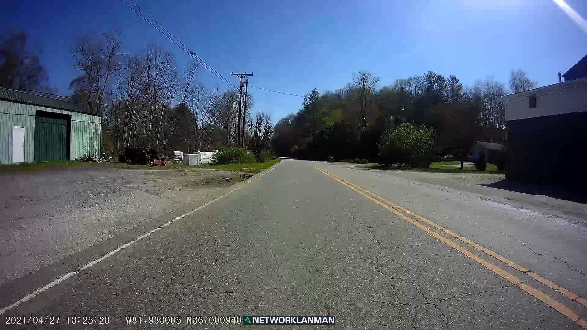 Street view near Linville River Campground, Spruce Pine — © networklanman (CC BY-SA · Mapillary)