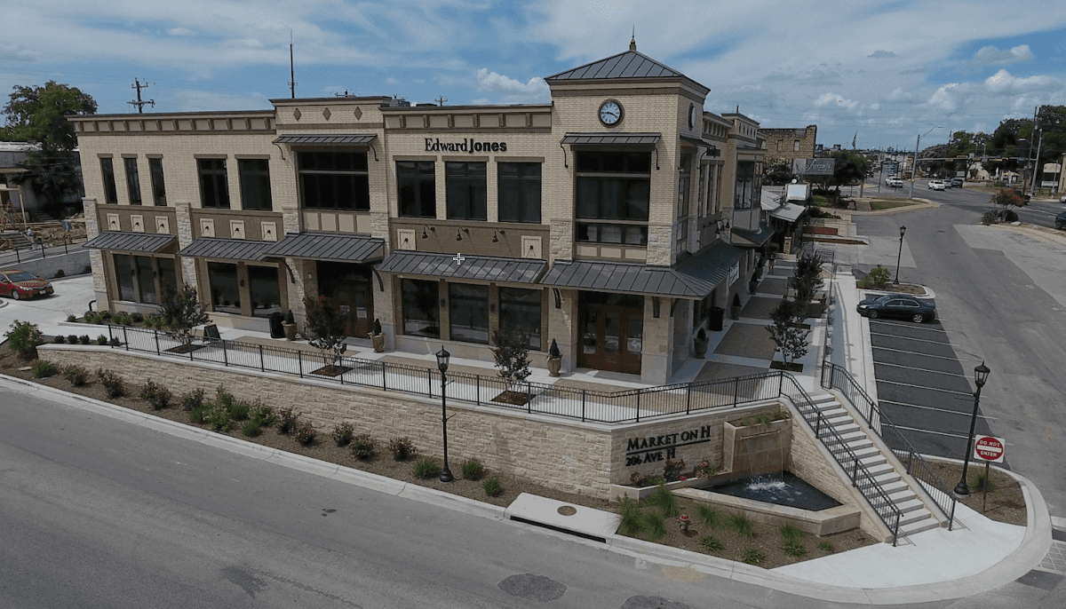 The Suites at Market on H, Serviced Apartment in Marble Falls
