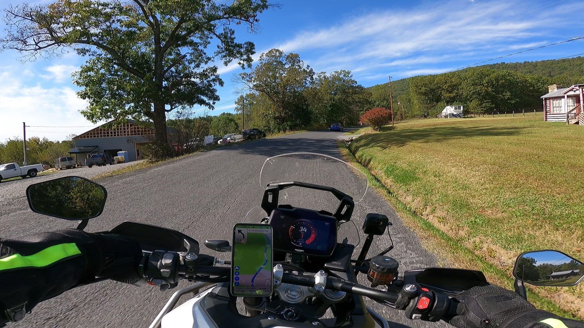 Street view near Abbott, Luray — © tiger86 (CC BY-SA · Mapillary)