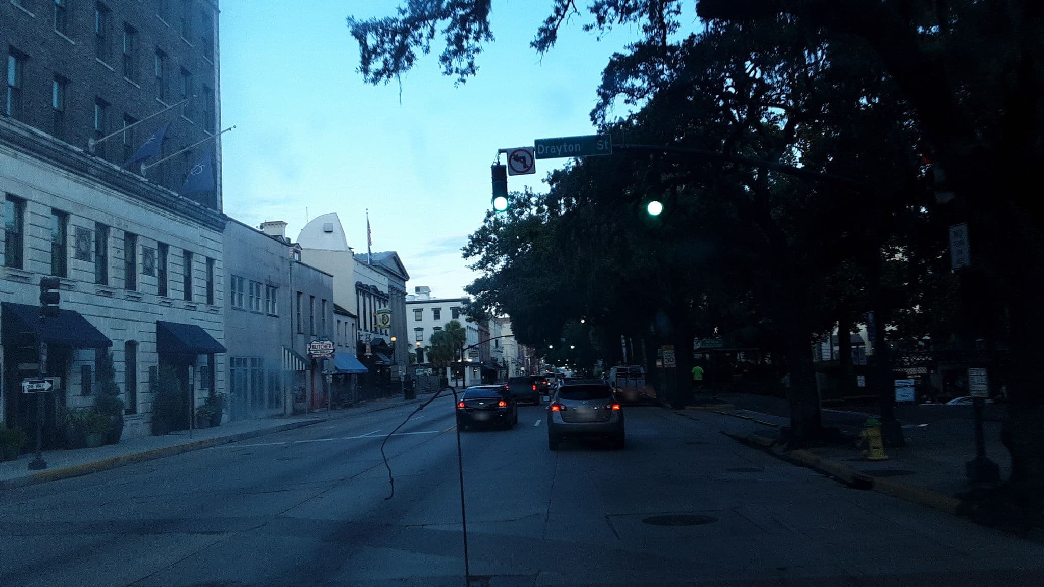 Street view near The Drayton Hotel, Savannah — © jbthemilker (CC BY-SA · Mapillary)