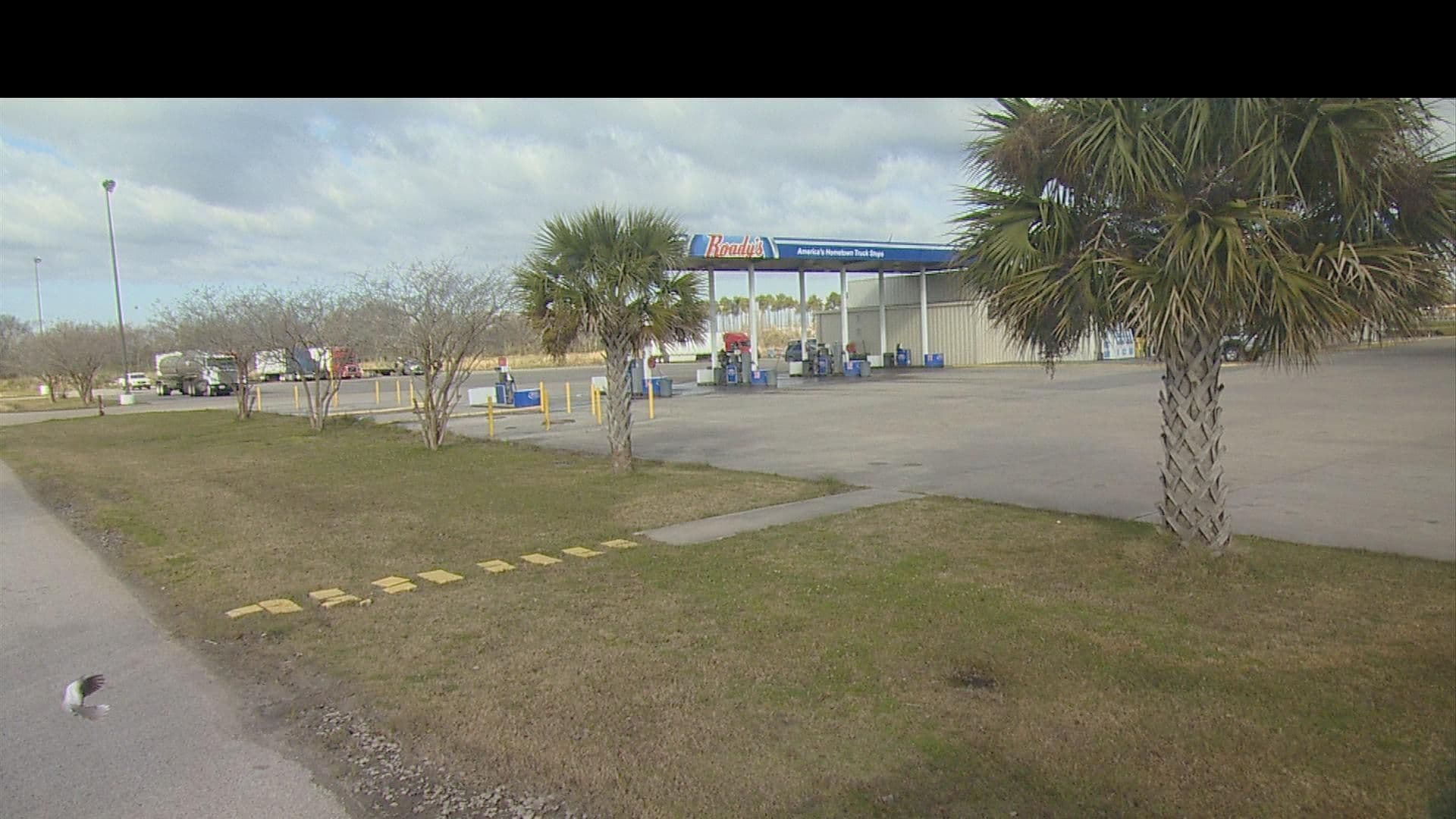 Street view near Super 8, Duson — © Loc_WR (CC BY-SA · Mapillary)