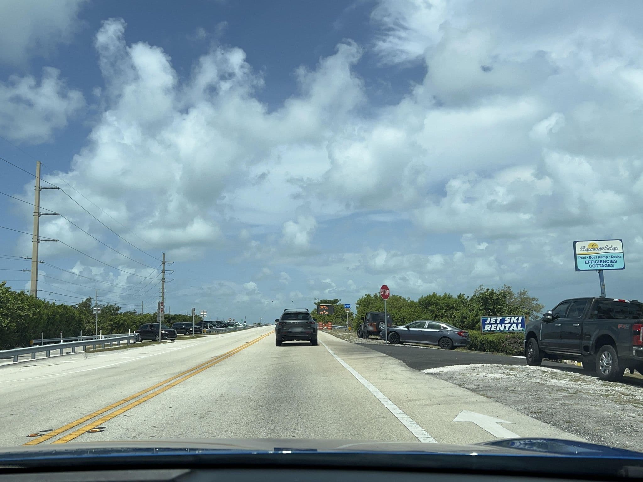 Street view near Edgewater Lodge, Islamorada — © Satsuka_Osaka (CC BY-SA · Mapillary)