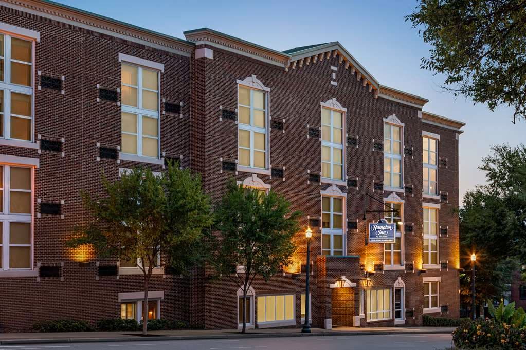 Hampton Inn Columbia-Downtown Historic District, Hotel in Columbia