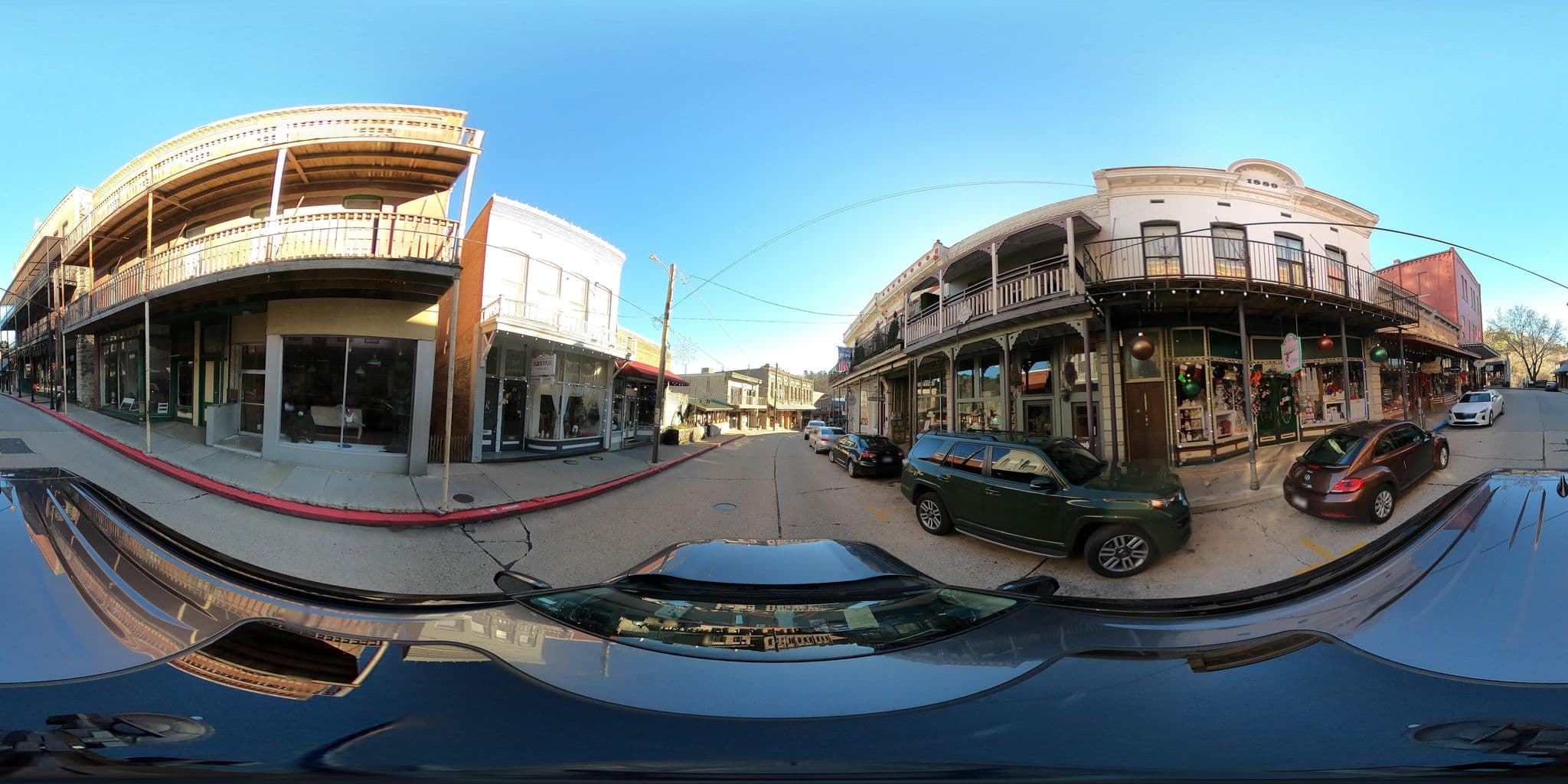 Street view near Spring Street Overlook, Eureka Springs — © justinmeyers (CC BY-SA · Mapillary)