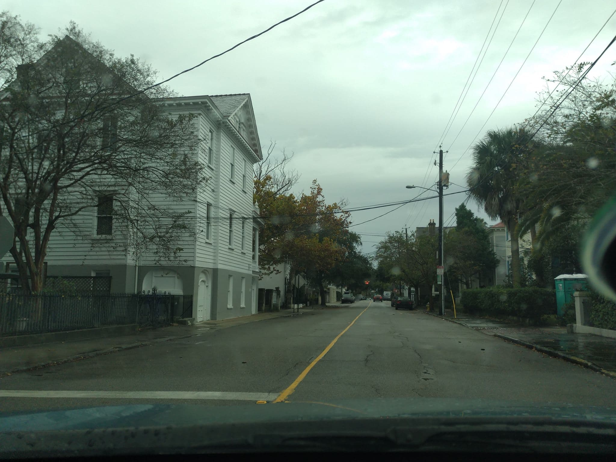 Street view near Rutledge Victorian Guest House, Charleston