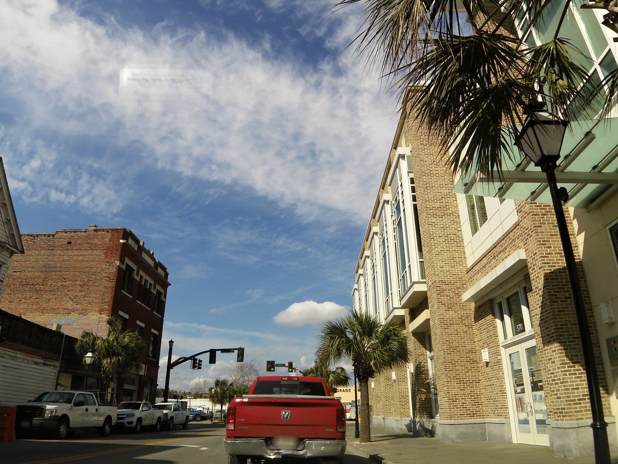 Street view near The Lowline Hotel, Charleston