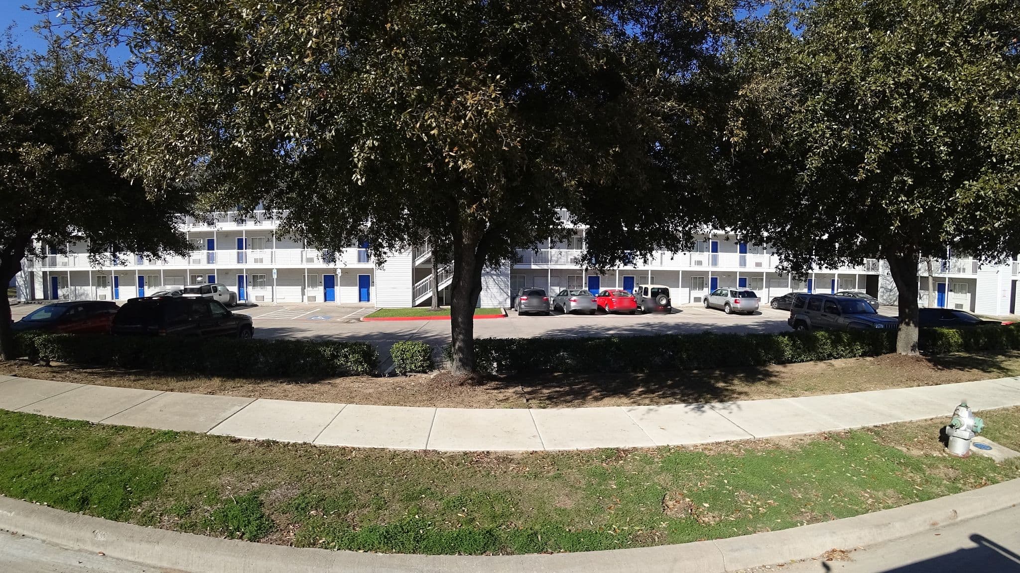 Street view near InTown Suites, Lewisville — © bwyatt516 (CC BY-SA · Mapillary)
