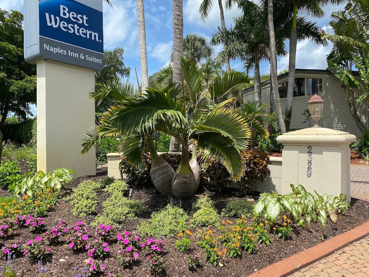 Best Western Naples Inn & Suites, Hotel in Naples