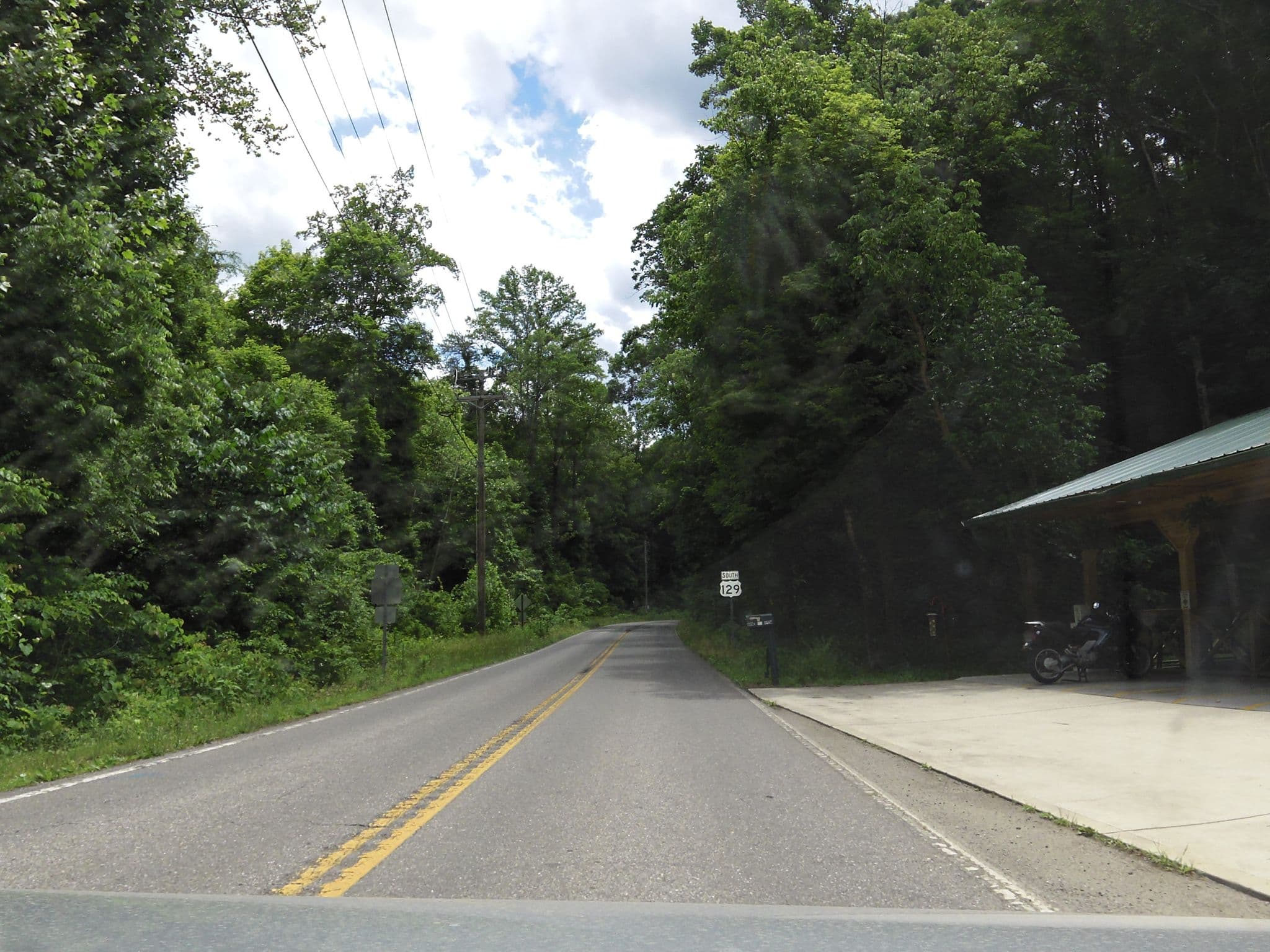 Street view near Dragon City, Greenback — © allen (CC BY-SA · Mapillary)