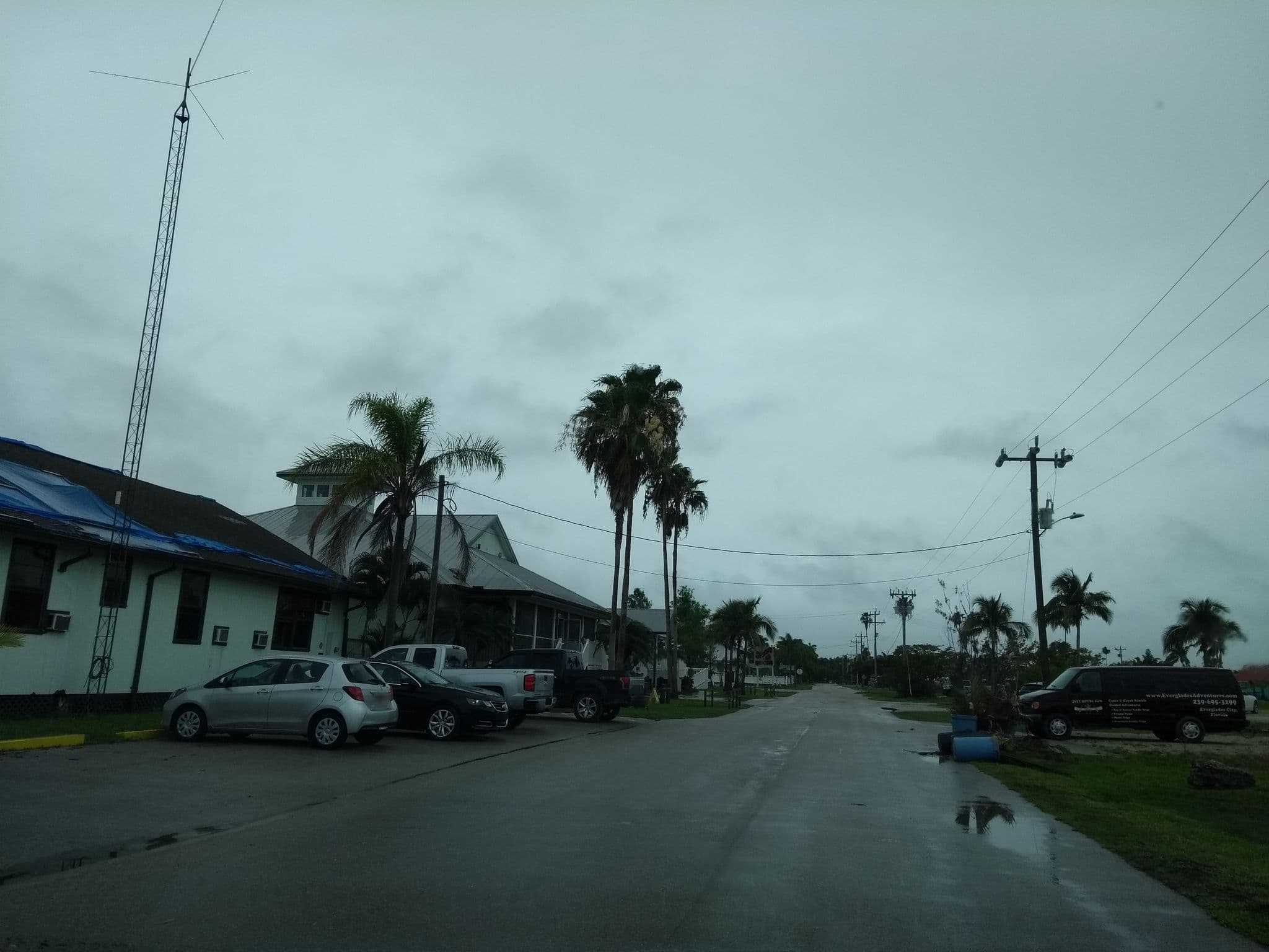 Street view near Everglades Adventures Hotel Suites, Marco Island — © thetornado76 (CC BY-SA · Mapillary)