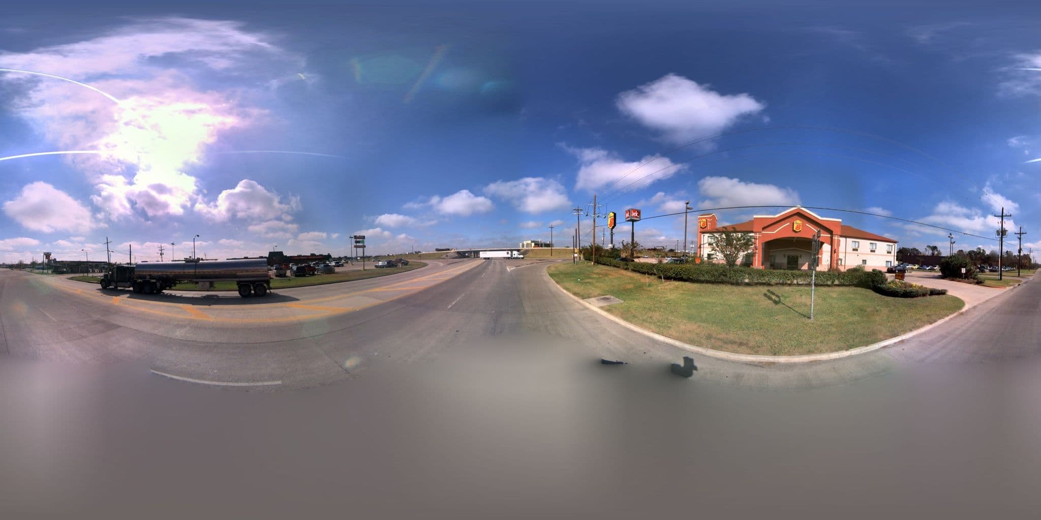 Street view near Econo Lodge, Beaumont — © microsoft (CC BY-SA · Mapillary)