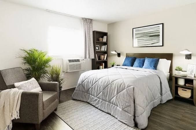 InTown Suites Extended Stay Tampa FL, Hotel in Palm River-Clair Mel