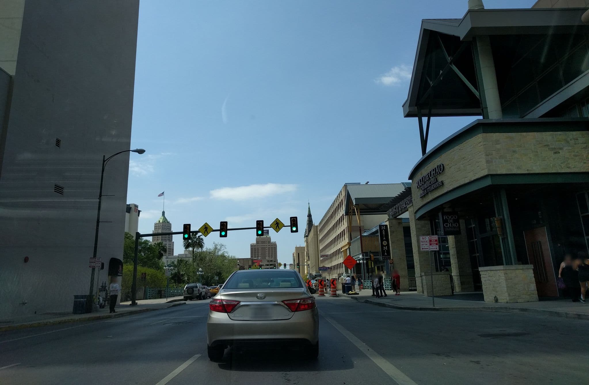 Street view near Marriott Rivercenter, San Antonio