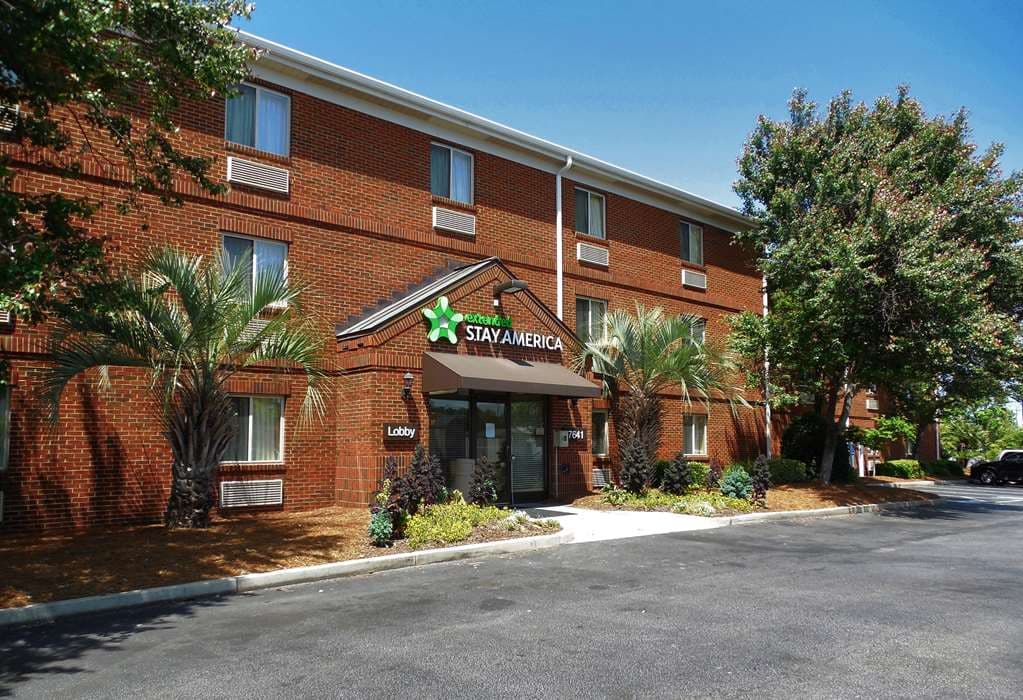 Extended Stay America - Charleston - Northwoods Blvd., Hotel in Hanahan