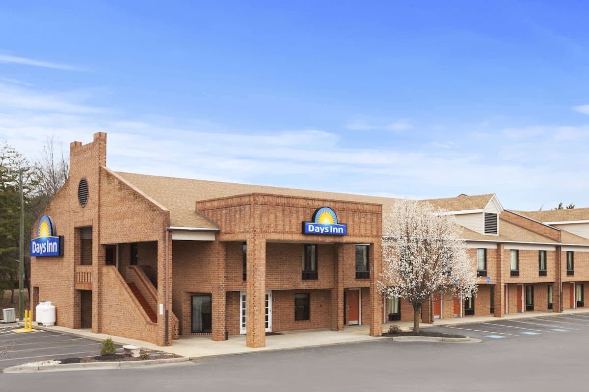 Days Inn by Wyndham Farmville, Hotel in Farmville