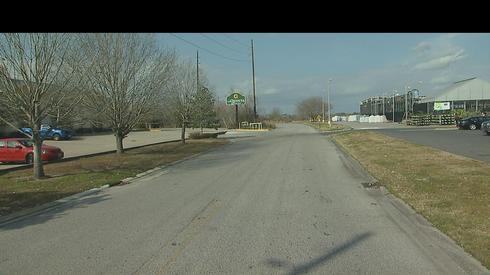 Street view near Days Inn, New Iberia — © FF_local (CC BY-SA · Mapillary)