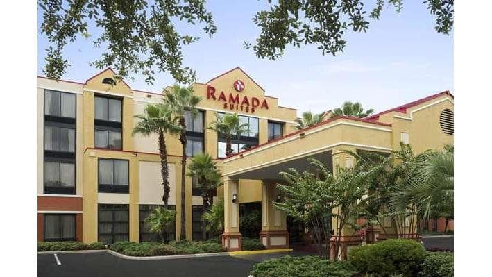 Ramada Suites Orlando Airport, Hotel in Belle Isle