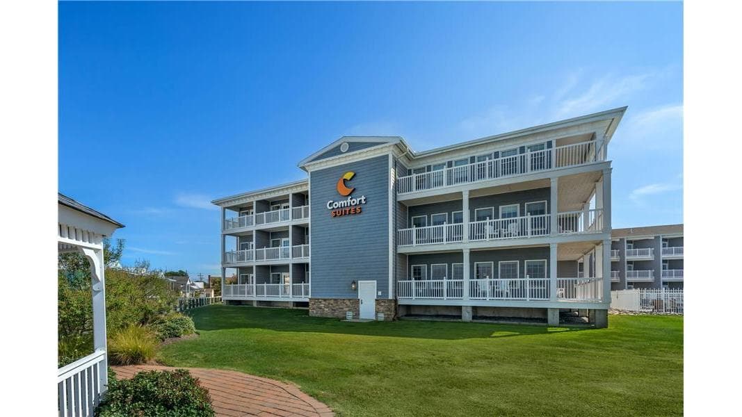 Comfort Suites Chincoteague Island Bayfront Resort, Hotel in Chincoteague