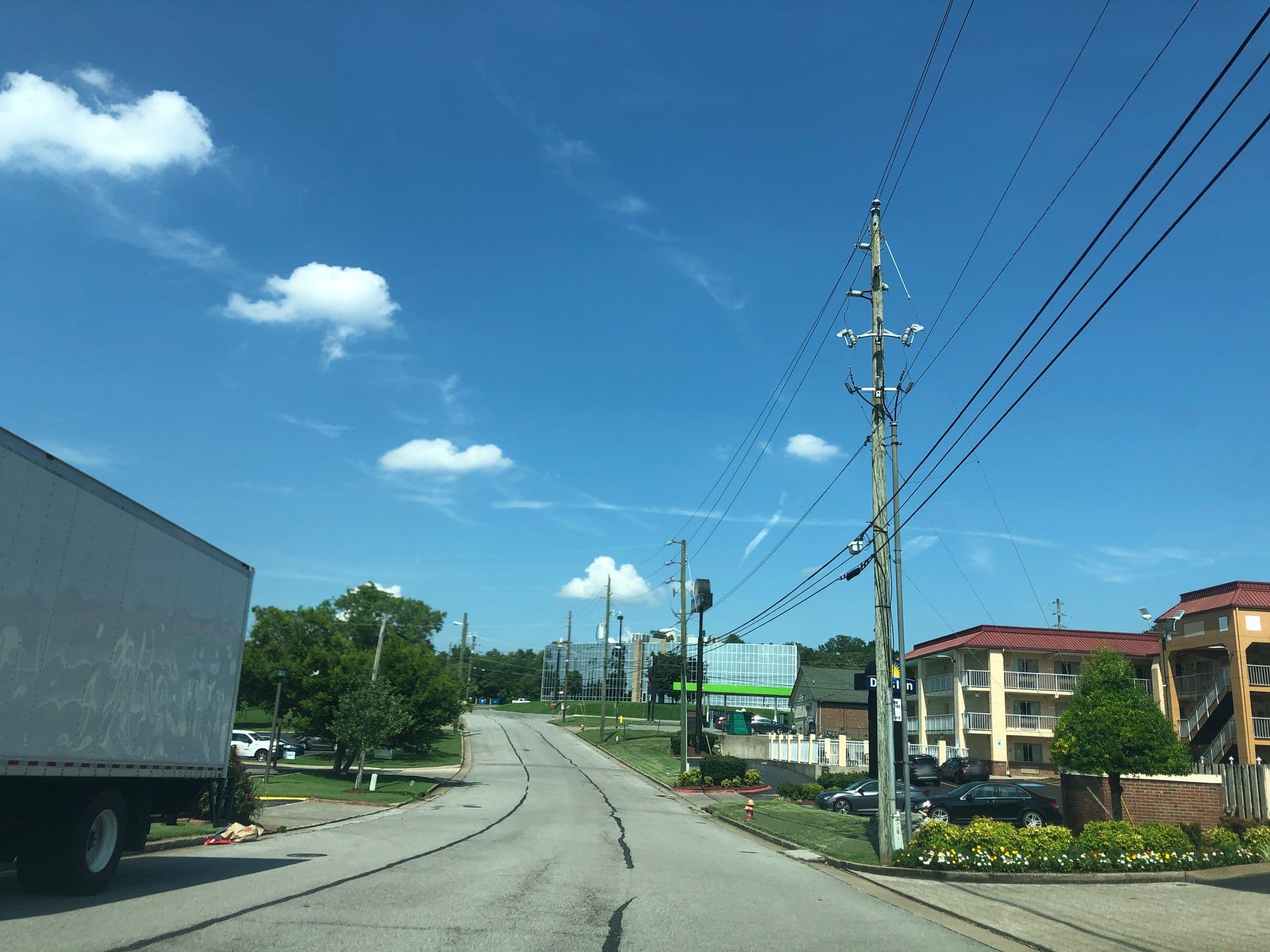 Street view near Sleep Inn, Hermitage — © maxmartilik (CC BY-SA · Mapillary)